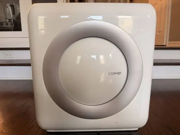 Gently Used Coway Air Purifier with new Filters