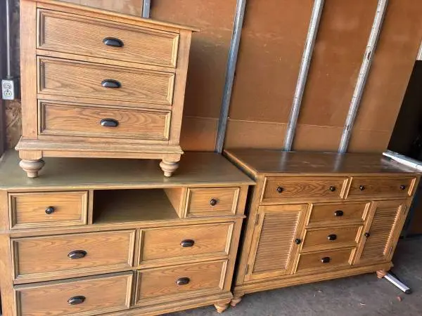 Solid wood Dresser, Nightstand & Credenza Set Deliver