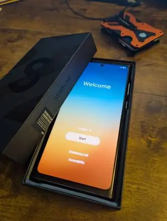 Samsung Galaxy S22 Ultra Factory Unlocked 256gb /12gb Ram