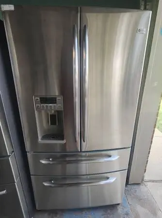 Refrigerator GE