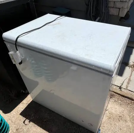 Freezer. 7cu ft chest freezer