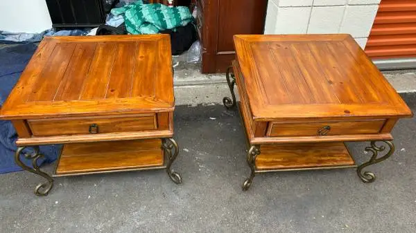 2 Vintage Paneled Wood end&Side Tables w/Metal Legs small coffee table L26”*W2