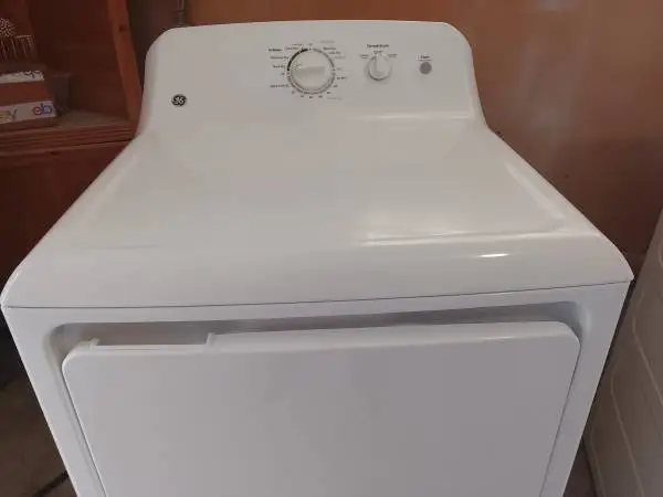 Like new electric dryer, free delivery setup