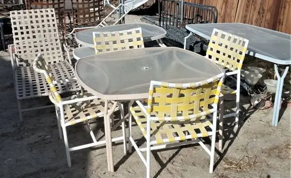 vintage Cantina Tropitone Patio table and chair set
