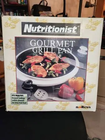 Salton Nutritionist Gourmet Grill Pan