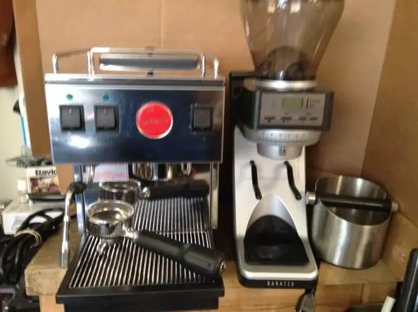 Pasquini Livietta Espresso Machine with Sette Grinder Excellent