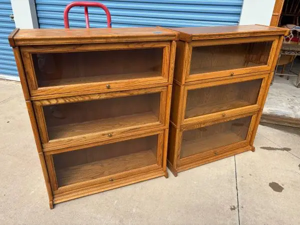 2 Beautiful Flawless Golden Oak Finished 3 Shelf Barrister Bookcases