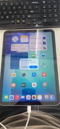 Apple iPad 11th gen A16 -  128GB Wifi  - silver