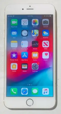 APPLE iPHONE 6 PLUS (Unlocked, 16GB, Silver/White)