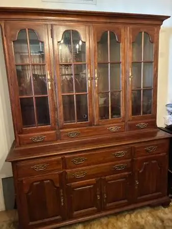 Beautiful Buffet Hutch China Cabinet