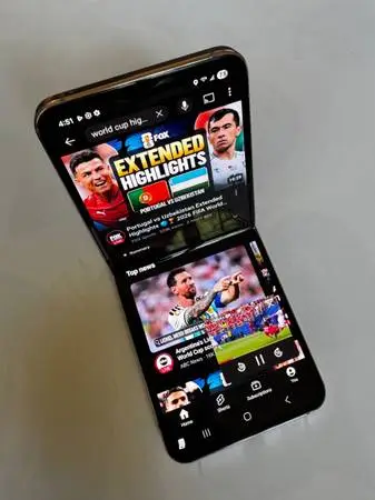 Samsung Galaxy Z Flip 5 Inlocked