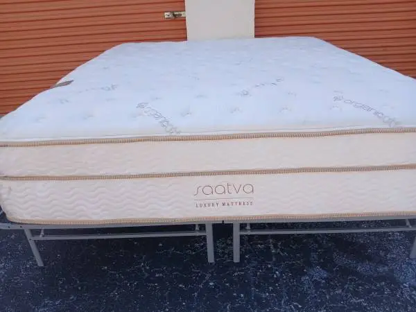 Big Thick  Saatva Cali King Super Pillowtop Mattress
