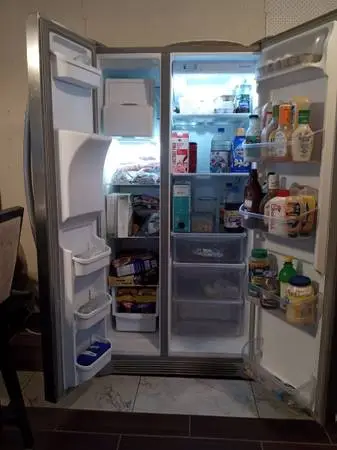 Frigidaire side by side refrigerator