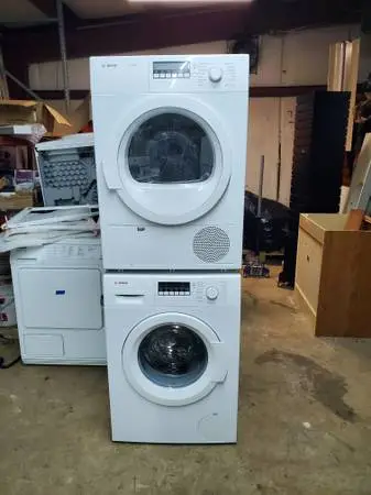 Bosch Ascenta Stackable Front Load Washer/Dryer