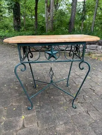 Outdoor table and granite top