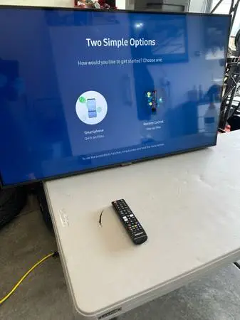 Samsung 43” smart TV