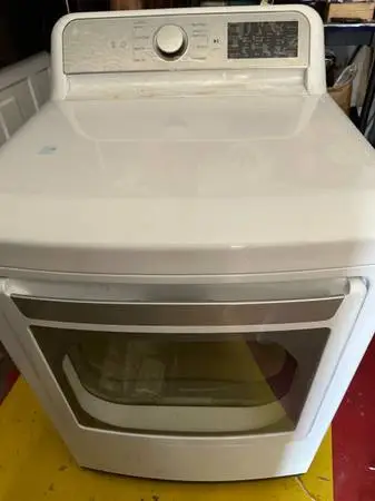 LG 7.3 cu ft Electric Dryer