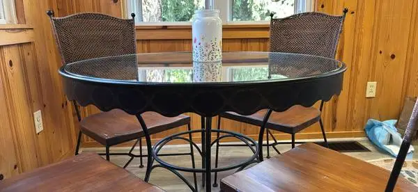36” glass top table
