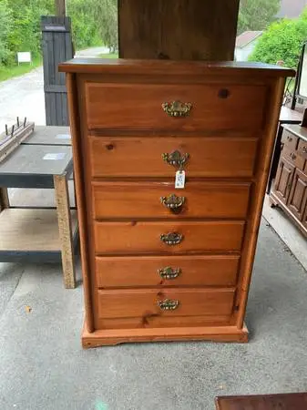 Dresser tall 6 drawer