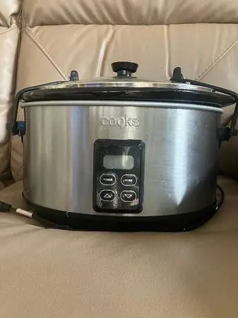 Cooks 5 QUART SLOW COOKER