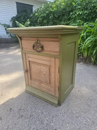 Antique Victorian Cottage Bedside Stand