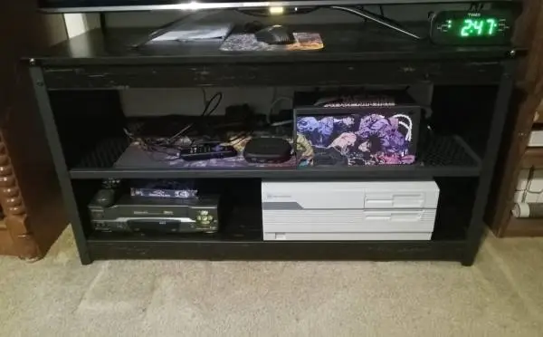 43.5 TV Stand Metal & Wood Like New