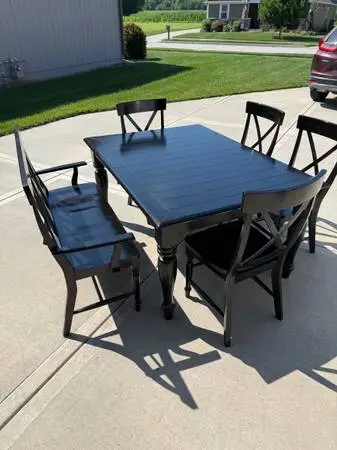 DINING TABLE AND CHAIR