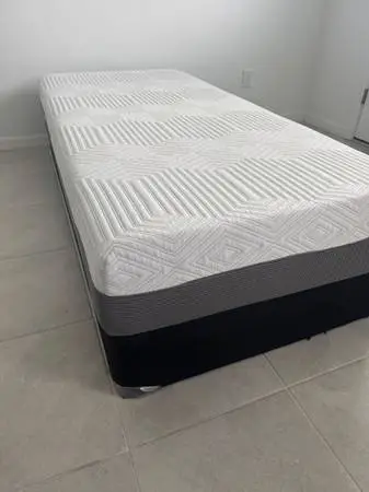 Like New Twin XL Memory Foam Mattress & Boxspring
