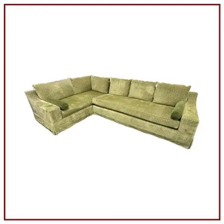 Patricia Edwards For Partridge Bespoke Green Velvet Sectional. Estimat
