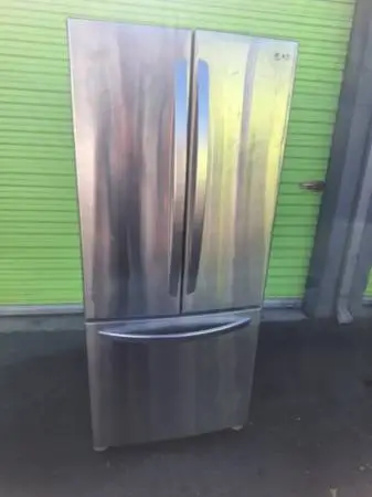 Lg 30 French refrigerator