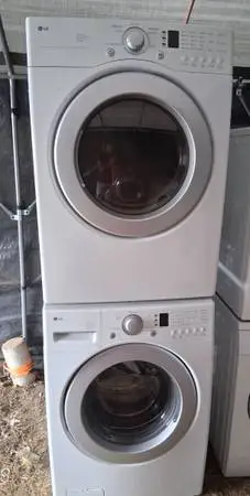 L.g stacking frontload washer and dryer, gas