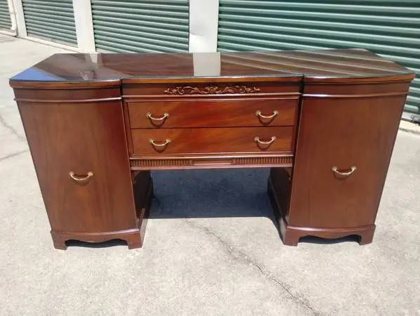 Mid 1900s Flame Mahogany Sideboard w/Glass Top