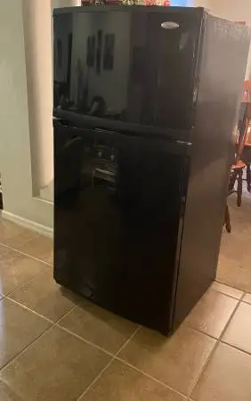 Black Whirlpool Refrigerator Bradenton