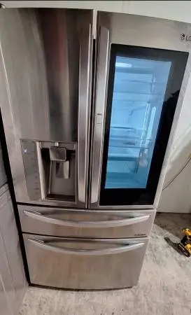 Refrigerator lg Instaview 4 door