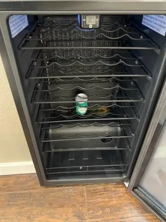 Frigidaire FFWC34L2SB 34-Bottle Black Wine Chiller