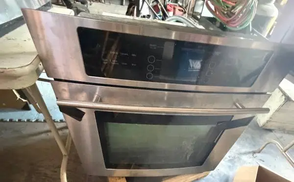 Jenn air oven and microwave