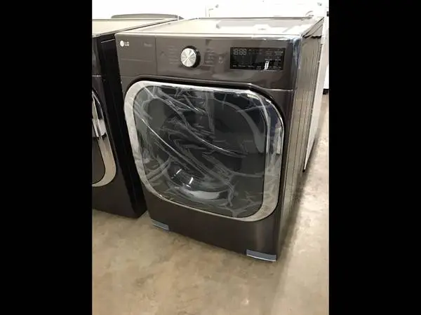 LG 9.0 CU. FT. GAS DRYER