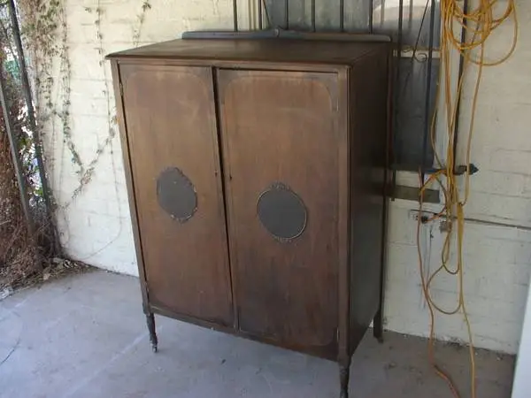 Vintage Wardrobe/Half chest on wheels