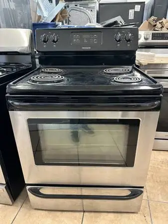 Frigidaire Stainless Coil-burners Electric stove LIKE NEW W/ WARRANTY!