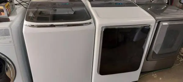 Samsung Top Load Washer And Gas Dryer