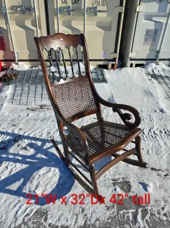 Gorgeous Vintage Rocking Chair