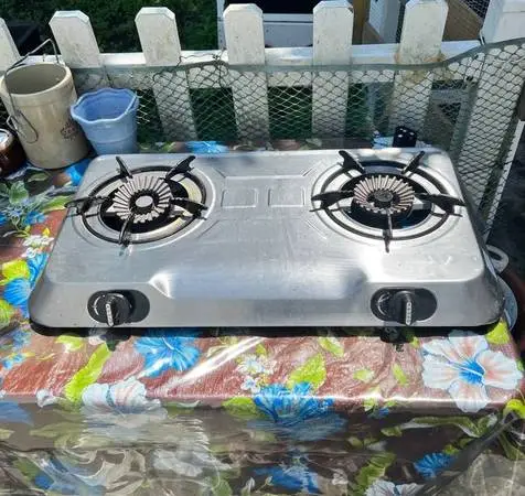Two Table Gas Stove For Sale.