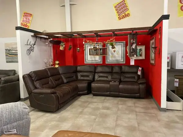 Sectional reclining couch