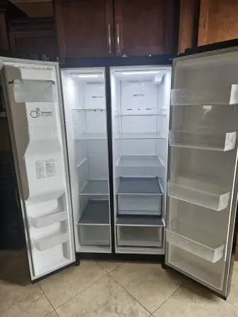 Kitchen Appliances, Set Of 3 for $400