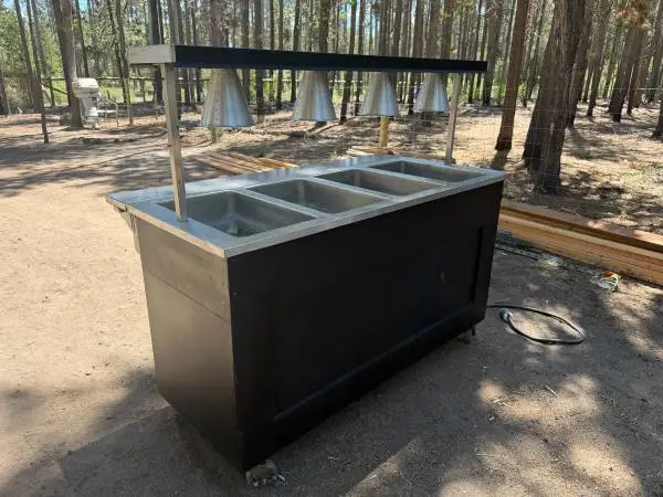 Vollrath commercial electric steam table (hot food serving station)