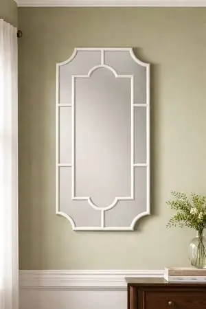 Stylish Mirror with a Unique Design in excellent condition!
