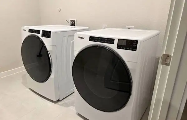 Whirlpool Washer And Dryer