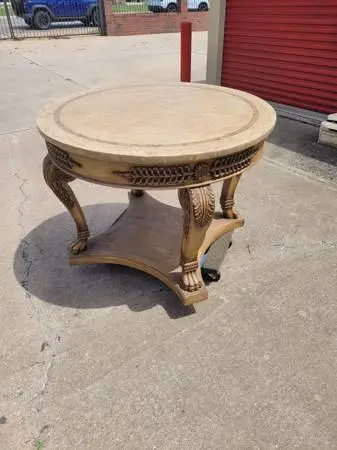 round table
