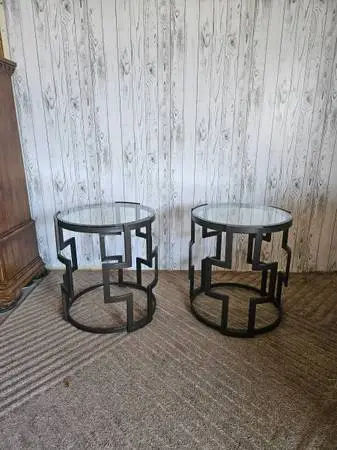 2 End Tables