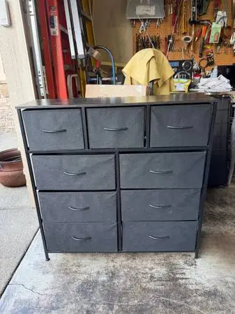 Dresser